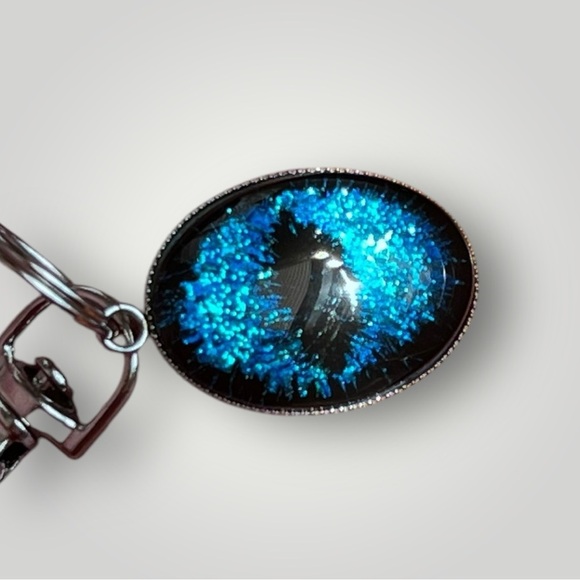𝑯𝒂𝒏𝒅𝒎𝒂𝒅𝒆 Blue Dragon Eye Keychain w/Gift Bag - Picture 3 of 14